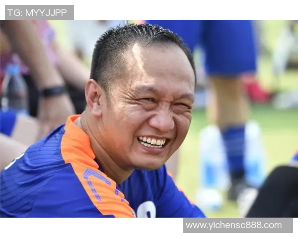 足球明星在赛场上的挑衅行为与职业素养的关系探讨与反思